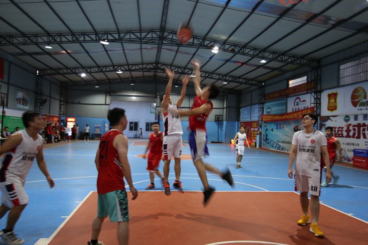 全民健身之“太阳成集团tyc122cc入口vs利人”兄弟友谊篮球赛