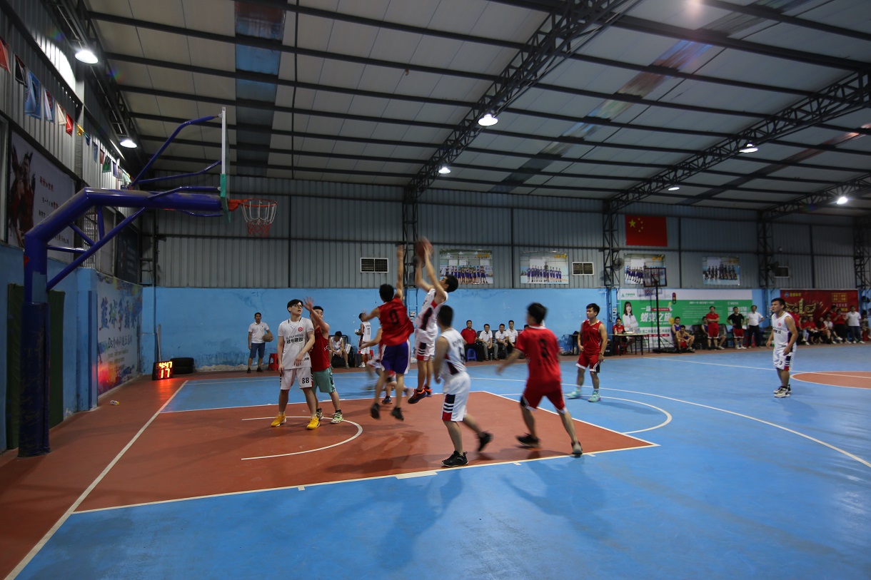 全民健身之“太阳成集团tyc122cc入口vs利人”兄弟友谊篮球赛