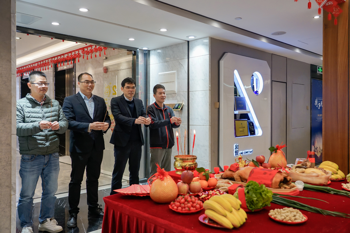 大年初十 太阳成集团tyc122cc入口建设开工大吉